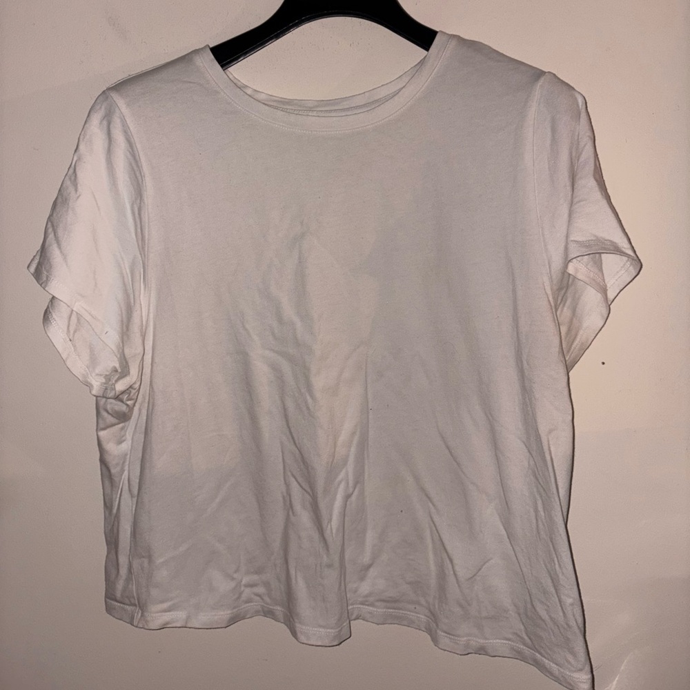Old Navy size 2X white tee
